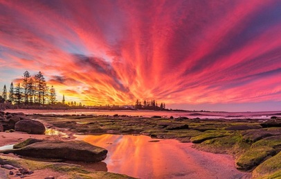 Moffat Beach Sunset